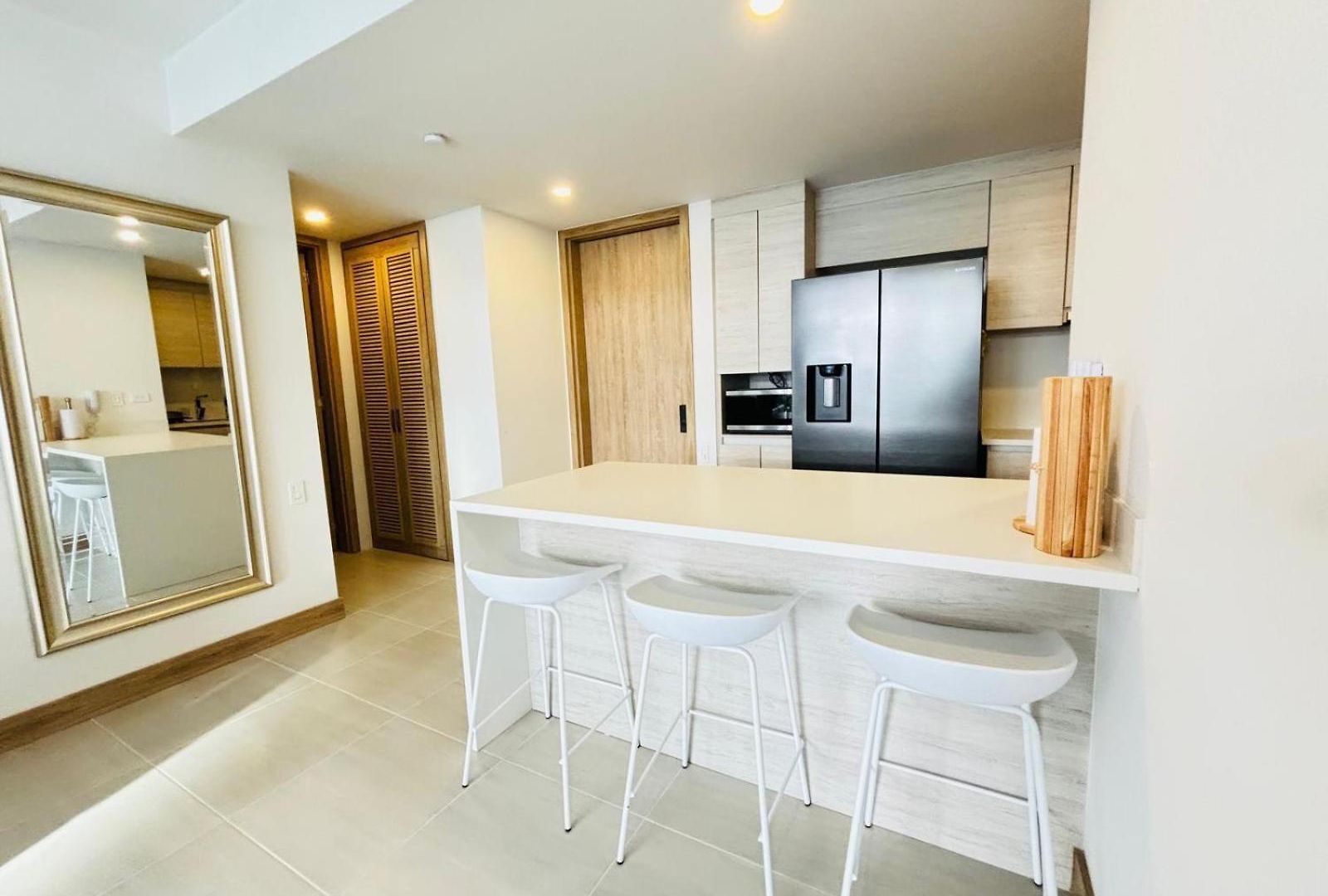 Oceanfront At Exclusive Club *